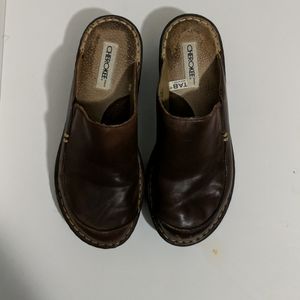 Cherokee clogs